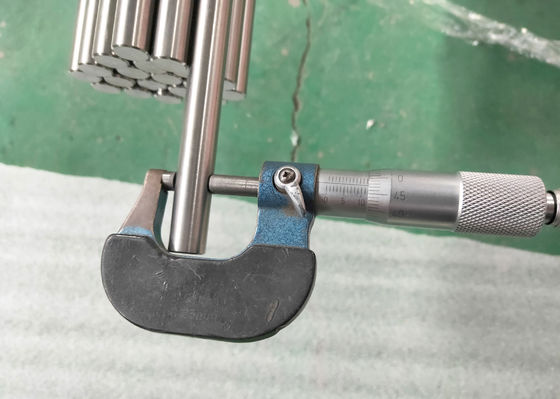 Dobra cena Aerospace 6al4v Tytanowy pręt 10mm 8mm ISO9001 Gr5 Odporny na korozję w Internecie